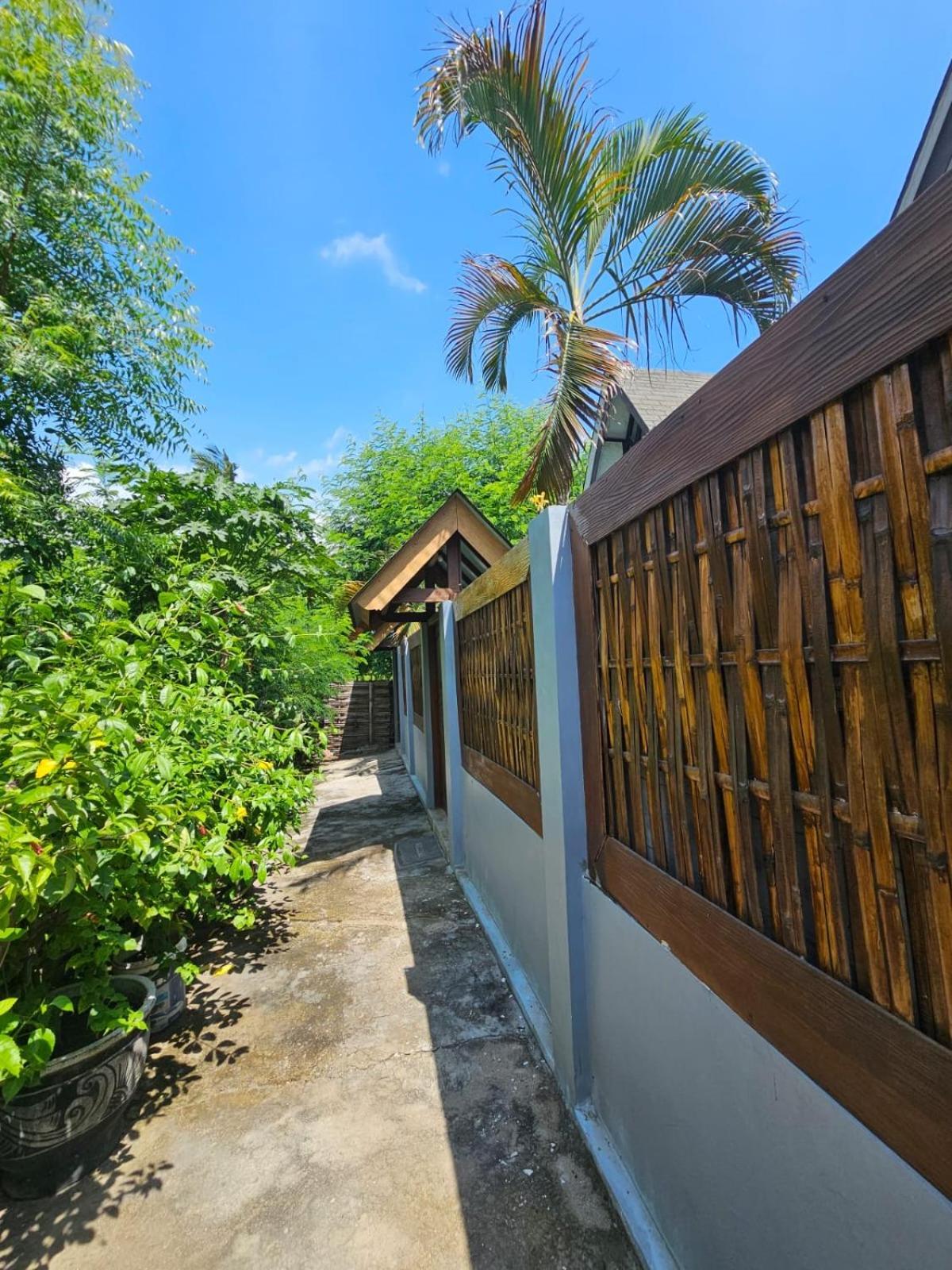 Atties Villa 吉利阿尔 外观 照片